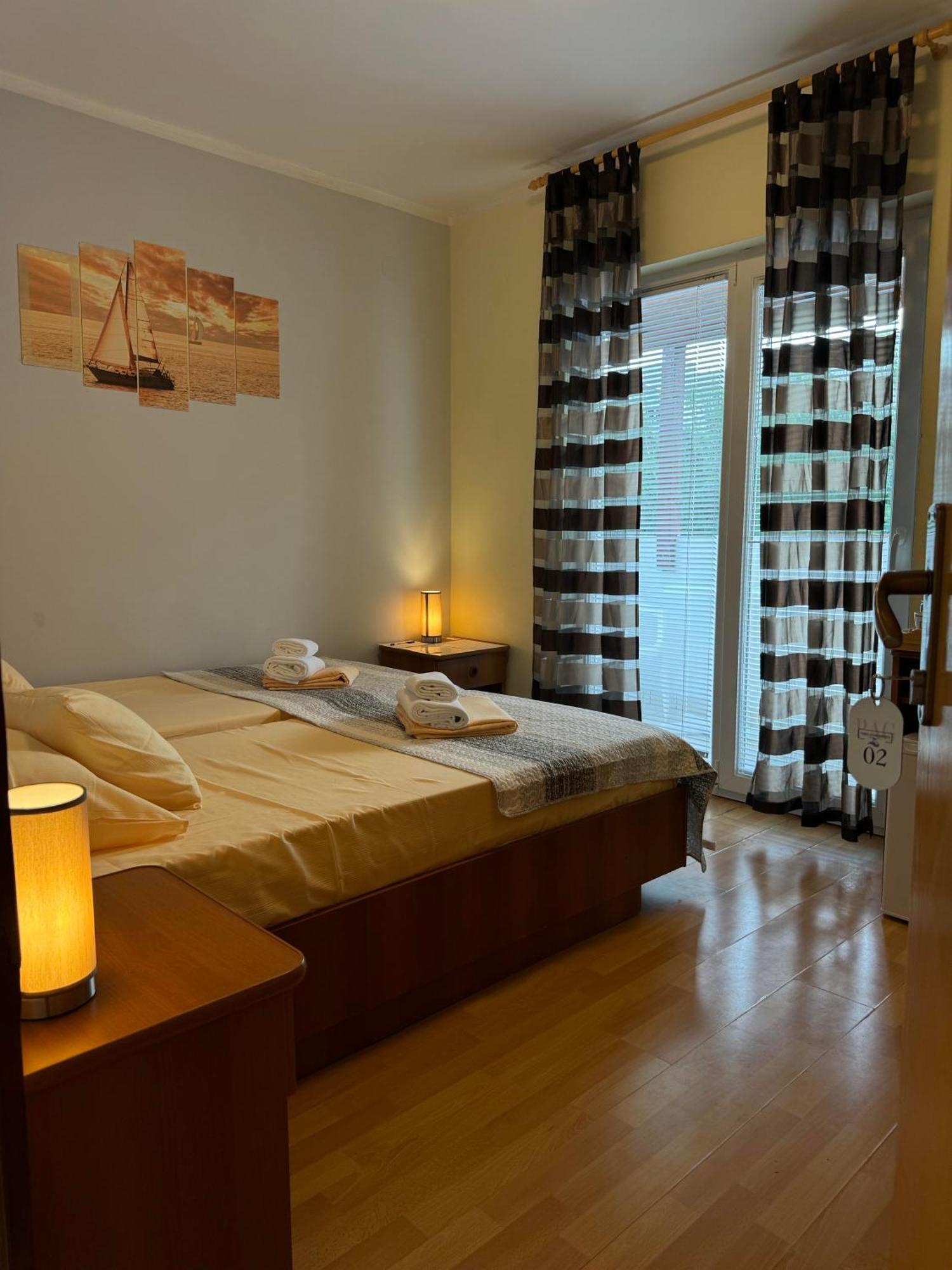 Pag Vero Apartments Pag Town Dış mekan fotoğraf