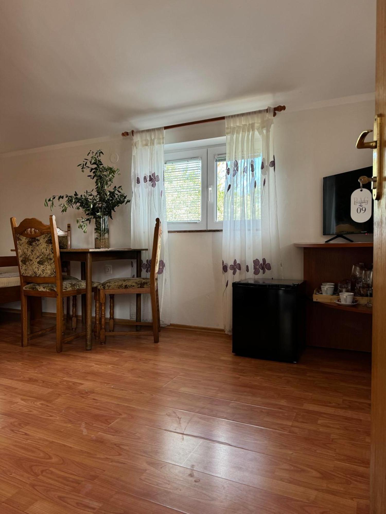 Pag Vero Apartments Pag Town Dış mekan fotoğraf