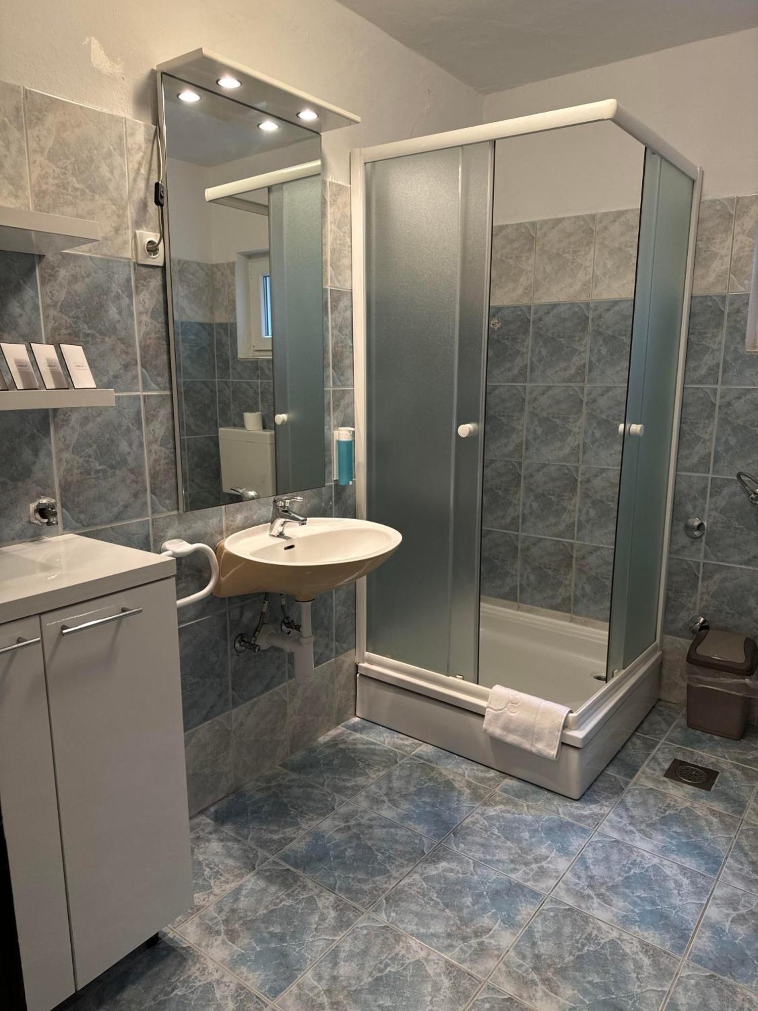 Pag Vero Apartments Pag Town Dış mekan fotoğraf
